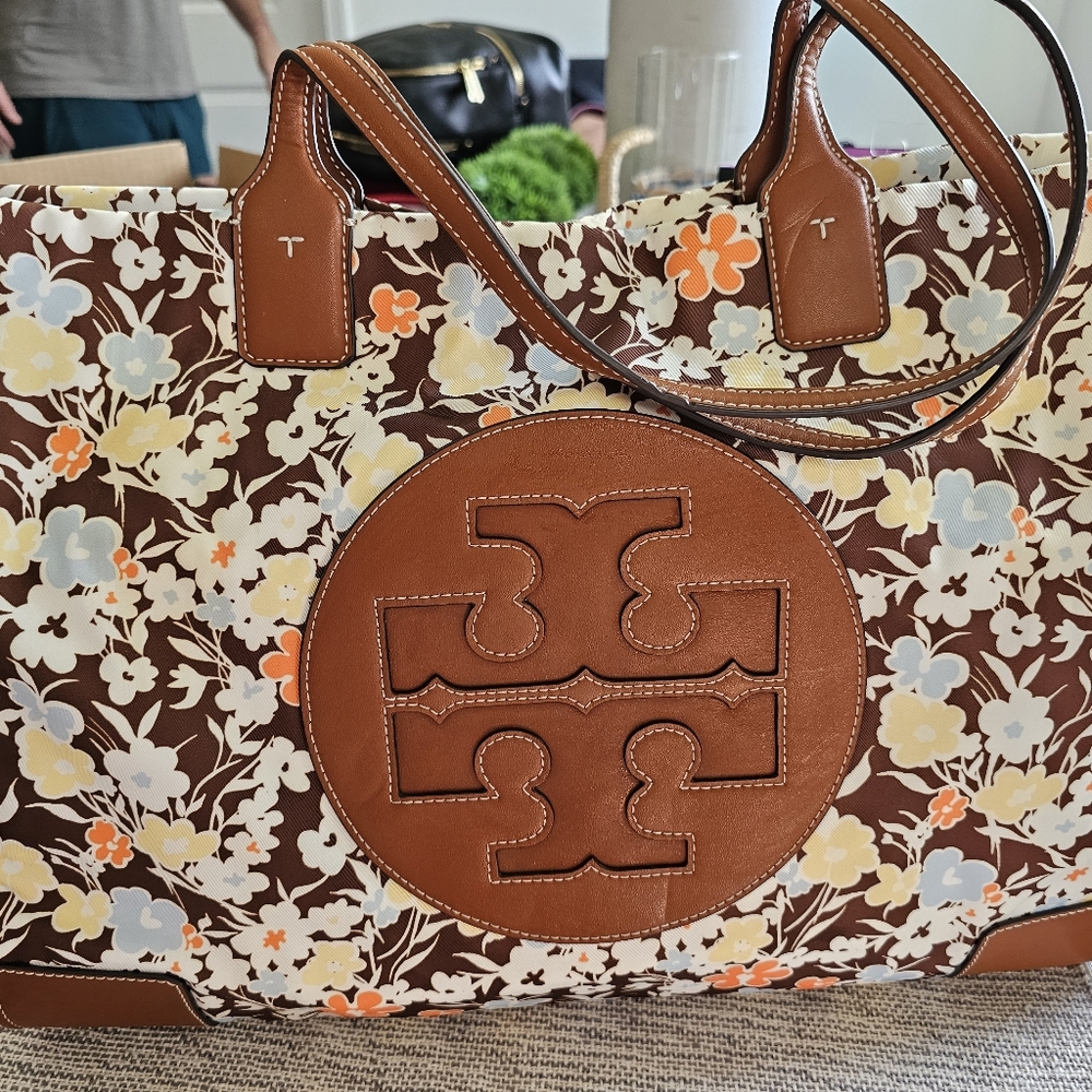 Ella Printed Tote Bag: | Tory Burch